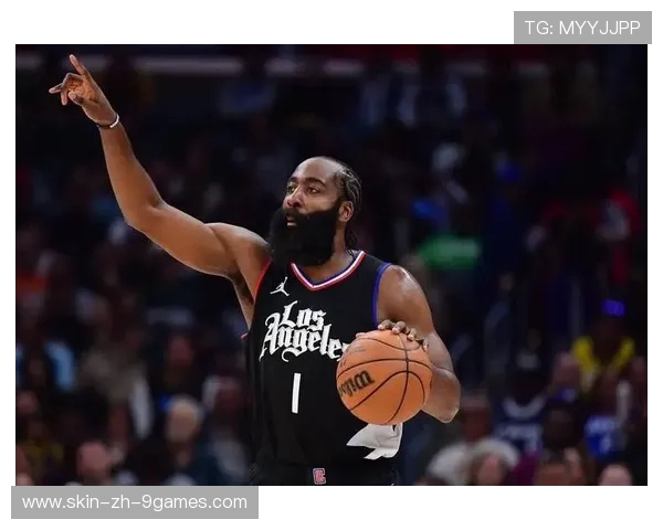 哈登制造空间，洛杉矶快船外线终于开张